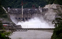 Nhiều người dân Ấn Độ phản đối xây siêu đập thủy điện gần Trung Quốc