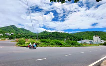 Đất của dân bị ghi do ‘ủy ban quản lý’, phường không cấp sổ đỏ cho dân