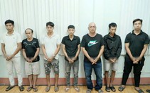 Khởi tố thêm 7 người vụ khiêng quan tài có người sống bên trong diễu phố