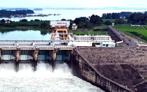 Thủy điện Trị An mở toàn bộ 8 cửa xả, nước cuồn cuộn về hạ du