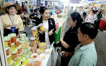 Hàng loạt đặc sản vùng miền, sản phẩm OCOP 'chào hàng' người dân TP.HCM