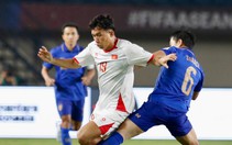 HLV Kim Sang Sik đã dùng bao nhiêu tiền vệ trung tâm?
