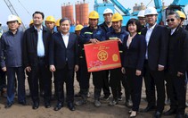 Chủ tịch Hà Nội chúc Tết các đơn vị, thị sát dự án cầu Tứ Liên