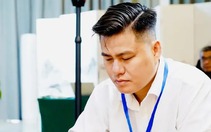 Lại Lý Huynh chịu vô vàn sức ép từ làng cờ đỉnh cao trong 'năm tuổi'