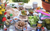 Nhà tôi cúng tiễn ông bà, Tết đã qua mà lòng còn ở lại