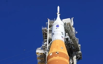 Tên lửa của NASA lại gặp sự cố, lùi sứ mệnh chinh phục Mặt trăng
