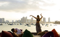 Hoàng hôn 'tỉ đô' ở Nha Trang thu hút du khách đầu năm