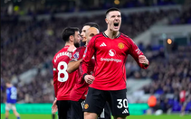Man United có chiến thắng thứ 5, lên hạng 4