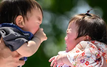 Nhật Bản: Số trẻ chào đời giảm năm thứ 10 liên tiếp, dân số còn 122 triệu