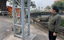 Cổng chào dựng trái phép giữa nút giao ở Hà Nội, người dân khởi kiện chính quyền xã