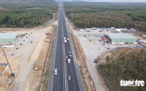 Cao tốc Bắc - Nam dự kiến khai thác 21 trạm dừng nghỉ, trạm tạm dịp Tết