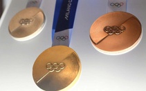 Huy chương vàng Olympic mùa đông 2026 đắt đỏ vì giá vàng tăng