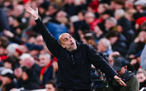 HLV Pep Guardiola tấu hài sau pha cứu thua không tưởng của Donnarumma