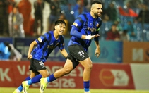 Jairo 'ghi' 3 bàn nhưng Hoàng Anh Gia Lai mất chiến thắng