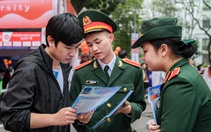Sơ tuyển vào trường quân đội: Nhiều trường không xét tuyển thí sinh cận thị