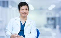 Bác sĩ kéo những 'đường mạch' hồi sinh cuộc đời người di chứng bỏng