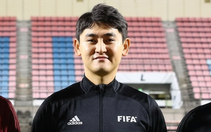 Trọng tài từng bắt ở V-League cầm còi trận Việt Nam với Malaysia