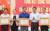 Quảng Ngãi khen thưởng 259 tập thể, cá nhân sau khi bầu cử thành công