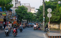 Đóng dải phân cách nút giao Trường Chinh - Phạm Văn Bạch để thi công ga metro số 2