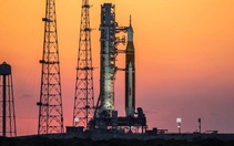 NASA chuẩn bị phóng Artemis II: Phi hành gia bay xa nhất, nhanh nhất lịch sử