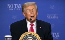 Ông Trump tuyên bố eo biển Hormuz đã 'hoàn toàn mở cửa'