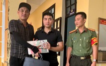 Phát hiện cặp chứa 350 triệu đồng đánh rơi, thanh niên đến công an nhờ tìm người mất