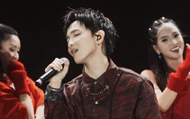 Hoàng Dũng, Phùng Khánh Linh, Nguyễn Hùng... 'cháy' hết mình với hàng ngàn khán giả tại Sao Concert