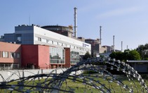 Nga tố Ukraine tập kích nhà máy hạt nhân, khiến nhân viên thiệt mạng