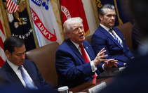 Iran cắt đứt ngoại giao trực tiếp với Mỹ, tuyên bố 'không sợ' đe dọa của ông Trump