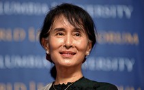 Myanmar công bố hình ảnh bà Aung San Suu Kyi rời nhà tù sang quản thúc tại gia