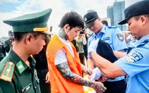 Trao trả 33 người vi phạm pháp luật Việt Nam cho cơ quan chức năng Trung Quốc