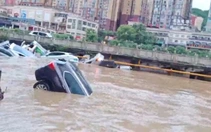 Mưa xối xả gây lũ lớn ở Trung Quốc, 18 người thiệt mạng, giao thông tê liệt diện rộng