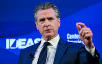 Thống đốc California đòi đánh thuế 100% người nhận tiền từ quỹ của ông Trump