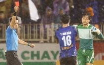 Thủ môn lãnh thẻ đỏ, Sông Lam Nghệ An không có áo thay