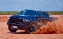 Jeep, Ram đổi nhà phân phối, giá xe giảm cả tỉ đồng tại Việt Nam, vì sao?