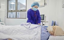 Vừa đón con sau 9 năm hiếm muộn, người mẹ phát hiện mắc ung thư hiếm và hành trình giành lại sự sống