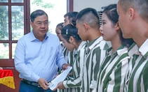 Phó thủ tướng thường trực Phạm Gia Túc: Đặc xá là bước khởi đầu của con đường hướng thiện
