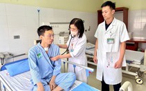 Mổ cấp cứu thành công trung tá công an bị con nghiện đâm trúng cổ, đứt động mạch cảnh