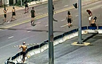 Từ camera AI, công an chỉ mất 30 phút nhận diện 18 thanh, thiếu niên tụ tập đánh nhau trên phố