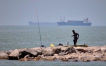 Hệ quả chiến sự Trung Đông: Thế giới mất đến 1,15 tỉ thùng dầu