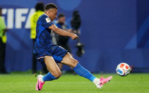 Mbappe áp sát kỷ lục ghi nhiều bàn thắng nhất lịch sử World Cup của Messi