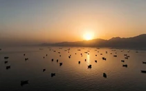 Dù đã khai thông, eo Hormuz vẫn còn trở ngại mới?