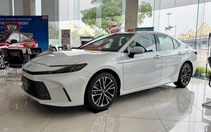 Toyota Camry bỏ bớt phiên bản ở Việt Nam, chỉ còn động cơ hybrid