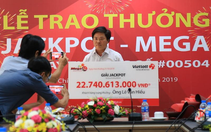 Những tỉ phú Vietlott chọn lộ mặt