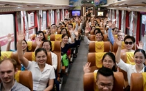 Chuyến tàu đầu tiên đưa y bác sĩ từ Hà Nội về Bệnh viện Bạch Mai 2