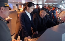 Ông Kim Jong Un đặt mục tiêu đóng tàu khu trục 10.000 tấn, phát triển 'vũ khí bí mật dưới nước'