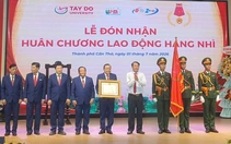 Trường đại học tư thục đầu tiên của vùng ĐBSCL nhận Huân chương Lao động hạng nhì