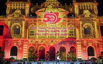 Hàng ngàn người mãn nhãn với đêm trình diễn 3D mapping mừng 50 năm thành phố mang tên Bác