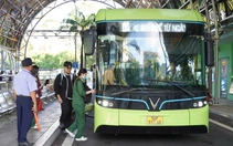TP.HCM: Khách đi xe buýt tăng mạnh trong ngày đầu miễn phí vé