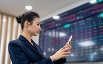 Chứng khoán 10-7: Sau phiên giảm 13 điểm, VN-Index có hồi phục trở lại?